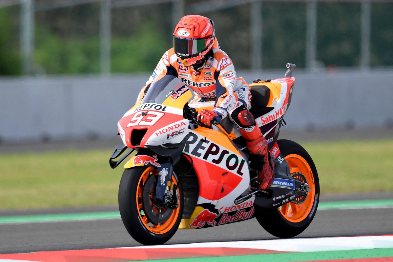 MARC MARQUEZ SUR SA MOTO